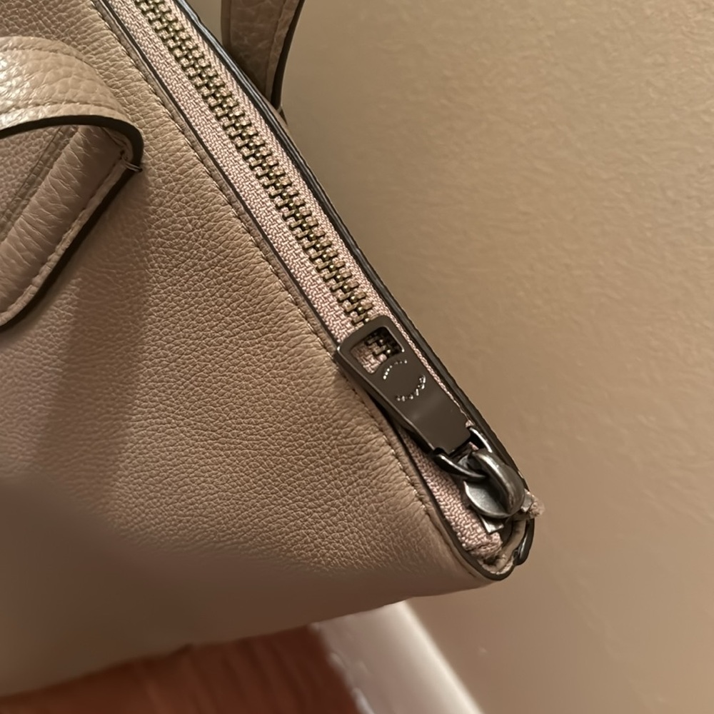Coach leather tote - Picture 4 of 8